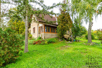 Prodej rodinného domu 191 m², pozemek 21 597 m²