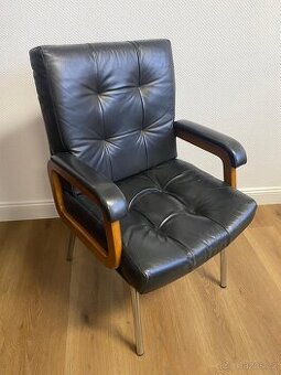 Kožené kancelářské křeslo