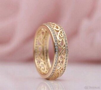 Zdobené prsteny