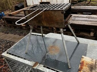 Kempingový gril NEREZ