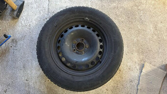 Zimní pneu Nokian 215/60 R16 99H XL