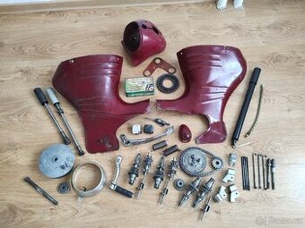 Prodám náhradní díly na motocykl JAWA 550 pařez a jawa 555