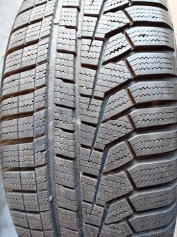 Prodám Sadu pneu 245/45/19 Zimni TOP