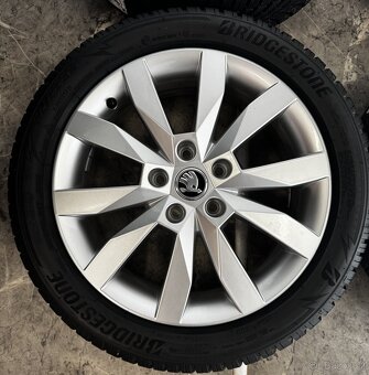 Nová Alu kola Škoda Octavia 5x112 + pneu 205/50 r17 zimní