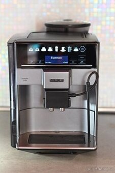 Prémiový kávovar Siemens EQ.6 plus S100 – stříbrný, výborný