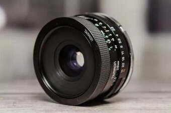 Tamron 28mm