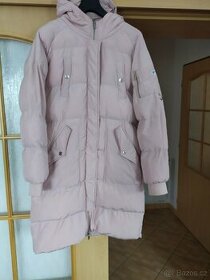 Zimní značkový kabát vel. 42