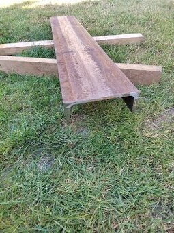 Učko, překlad, traverza, šina, nosník.