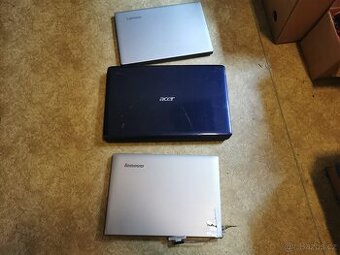 Likvidace skladu 3x notebooky