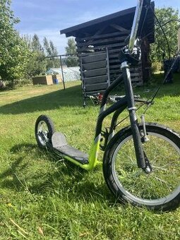 koloběžka yedoo city