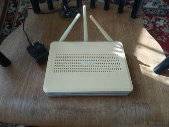Prodám bezdrátový WiFi router ASUS WL-500W - 20.8. - 03:53