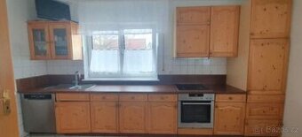 Kuchyňská linka smrk masiv se spotřebiči,6263