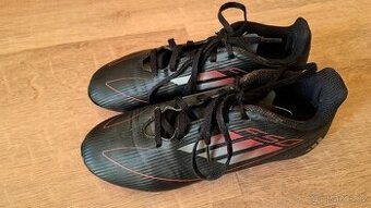 Kopačky, lisovky Adidas Performance F50 – vel. 36 – pěkné