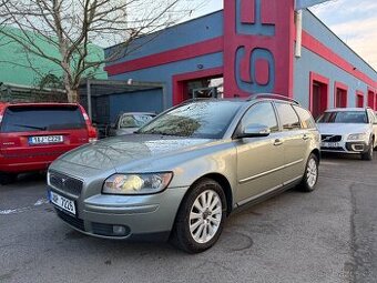 Volvo V50 D5