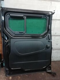 Opel trafic III kompletni leve dvere -soupacky