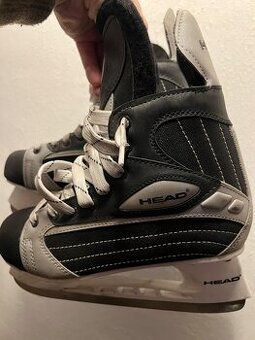 lední brusle Head vel 43