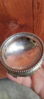 Slánka postříbřená první republika