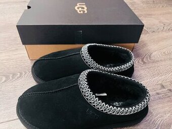 UGG Tasman