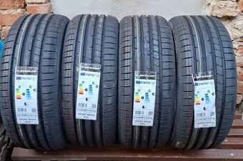 LETNÍ PNEU  DUNLOP SPORT MAXX RT2 -- NOVÉ-- 215/45/R16"