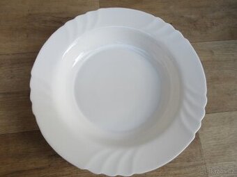 SLEVA - Velký servírovací talíř průměr 32 cm - tvrzené sklo