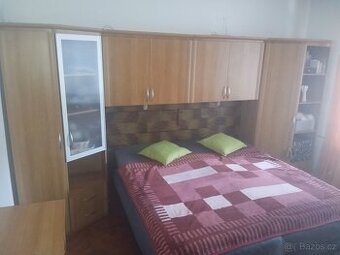 Ložnice skříně