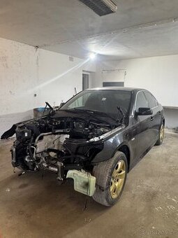 Rozprodám v všechny dílu z vozu bmw e60,61