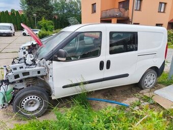 Fiat doblo 2016