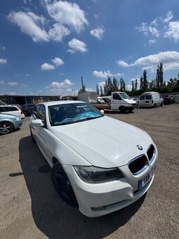 BMW e91 318i