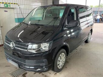 VW Multivan T6 2.0TDI 110kW,Serviska,2017,Navi,Digi.klima.