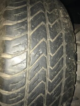 Letní pneu 215/60/17 C dodávkove pneu dva  kusy Dunlop