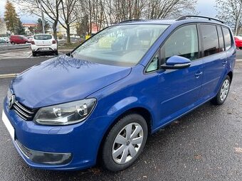 Volkswagen Touran II 2.0 TDi 2012 7-MÍST MOŽNO NA SPLÁTKY