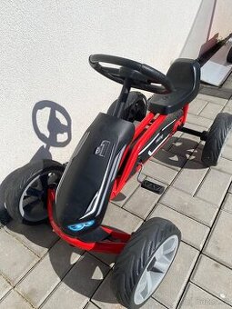 Děstká šlapací motokara