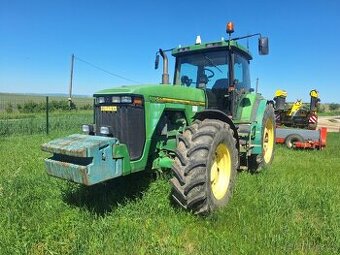 JOHN DEERE 8200 4X4