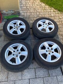 Prodám 15" disky z Nissan Leaf