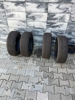 Zimni pneu Barum Polaris 195/65 R15