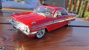 Chevrolet Impala 1:24