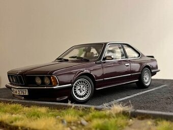 1:18 1979 BMW 635 CSi (E24) Burgundy - AUTOart