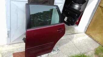 VW Volkswagen Polo 9N boční a páté dveře kompletní