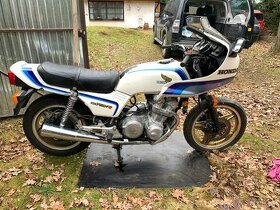 Honda CB 750 F 2 Boldor