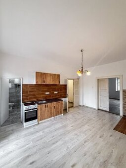 Pronájem bytu 2+kk 59 m², ul. J.A. Komenského, Pečky
