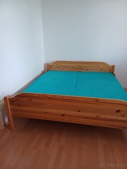 Rám postele dřevo 180x 200 cm
