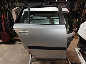 Fabia 2 kombi r.v.2012, LA7W, pravé zadní dveře