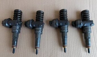 Vstřikovače 038130073AQ 1.9Tdi Bosch plně funkční