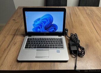UltraBook HP EliteBook 820 G3 NOVÁ Baterie-i5-RAM 8GB-SSD