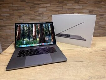 Apple MacBook Pro 15,4" 2019 TouchBar i9 16GB RAM 500SSD