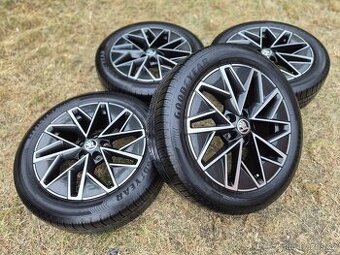 Kompletní letní Alu kola Škoda PULSAR - 205/55 R17 - 5x112