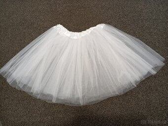 Tylová tutu sukně, délka 40 cm, cca 7-11 let, bílá