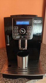 Plnoautomatický kávovar DeLonghi a kávovar Melitta - 1