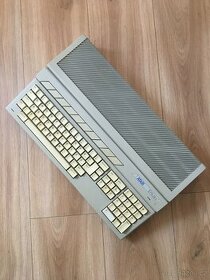 Atari 1040 STF v původním stavu - 1