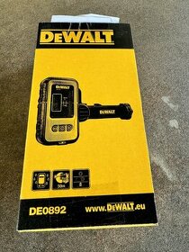 Detektor paprsku DeWALT. DE0892 nový